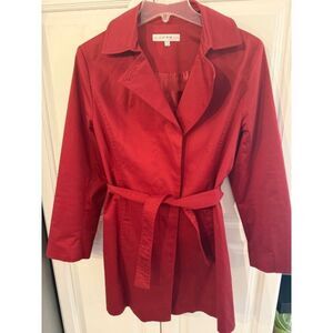 Red trench coats M 6
